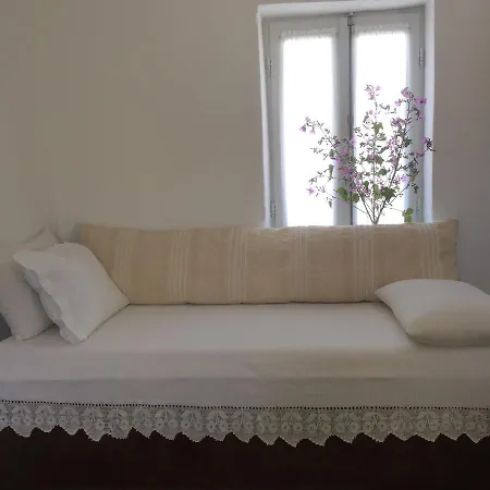 Aνεξάρτητη Παραδοσιακή Πέτρινη Κατοικία Corinth Zewnętrze zdjęcie